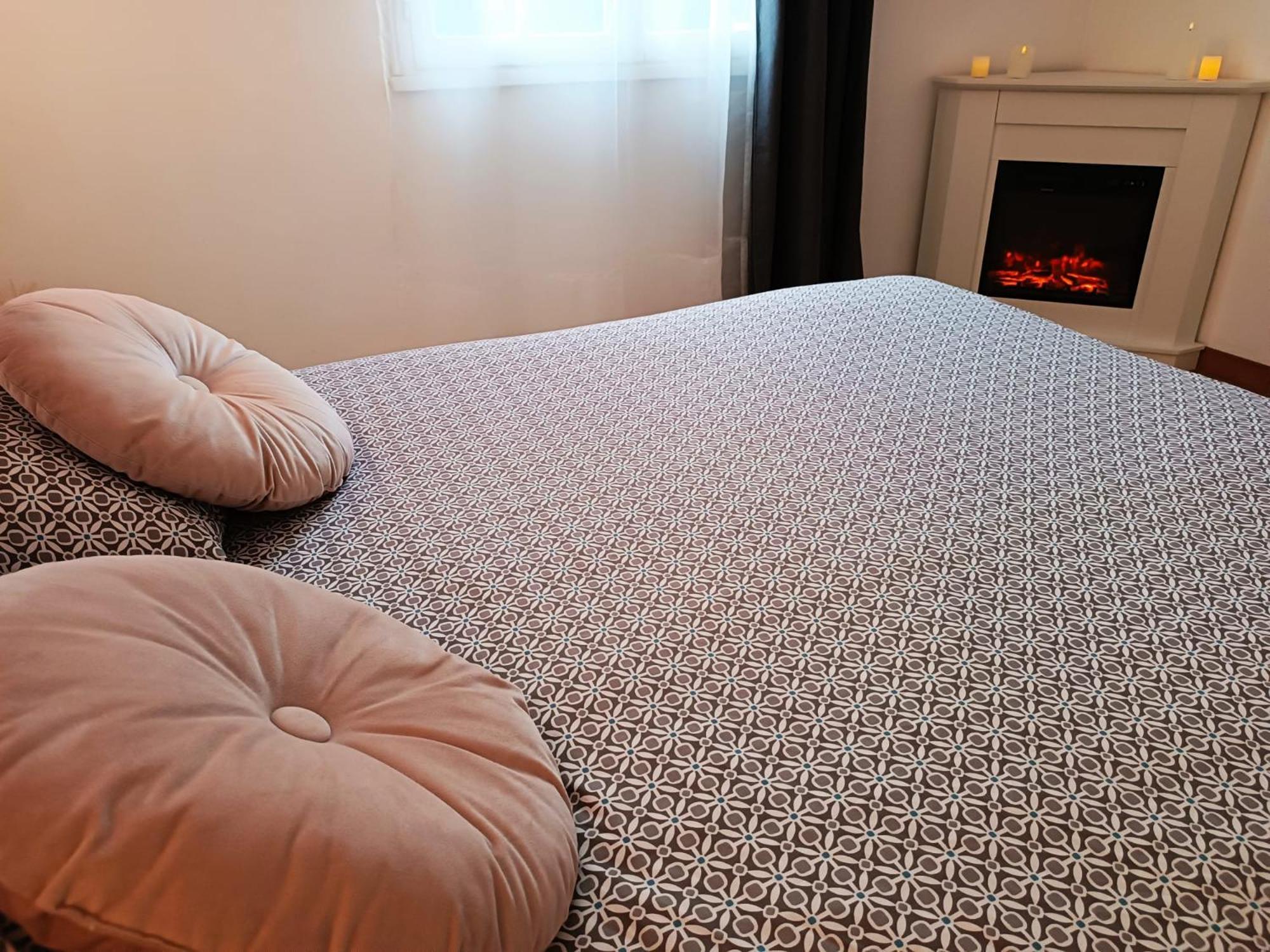 Les Lauriers Roses Apartment นาร์บอนน์ ภายนอก รูปภาพ
